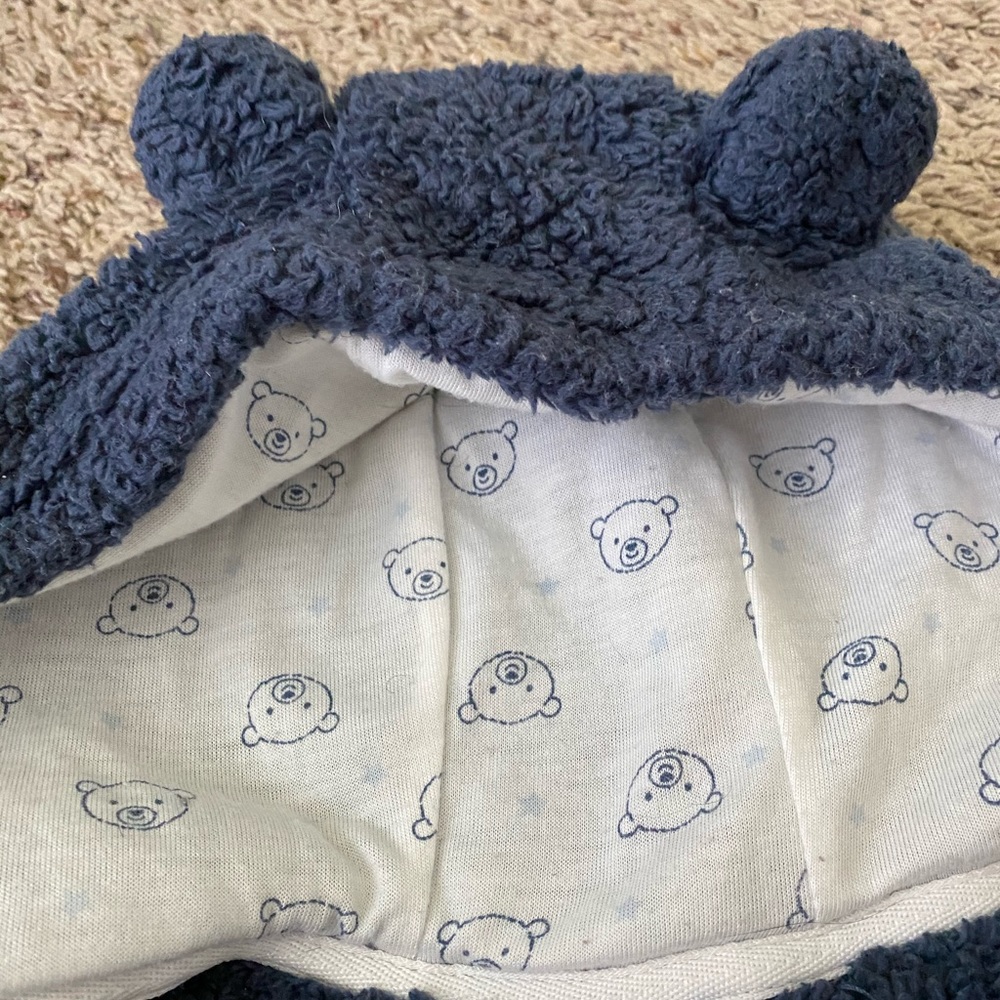 Carter’s warm jumpsuit - Picture 6 of 7